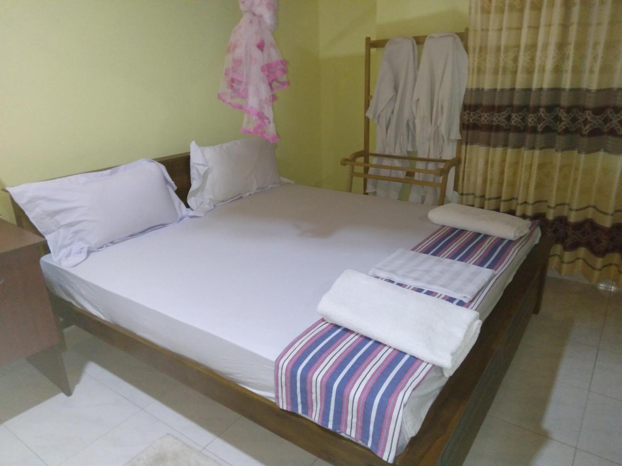 Suwani Pinnawala Homestay Pinnawala (Kegalle) Quarto foto