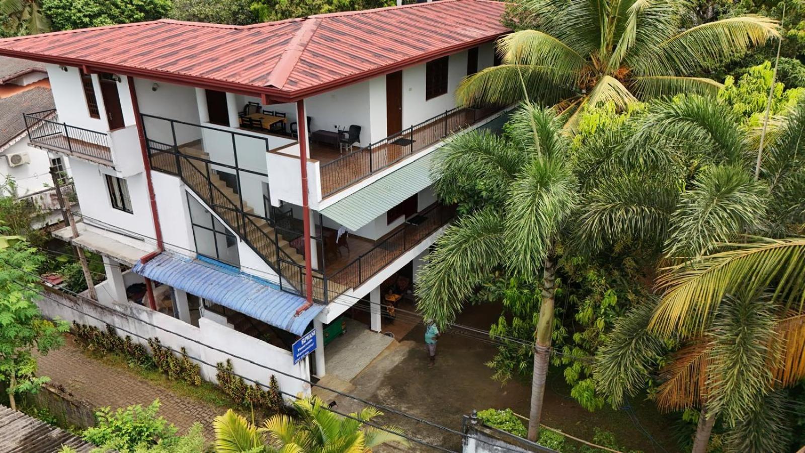 Suwani Pinnawala Homestay Pinnawala (Kegalle) Exterior foto