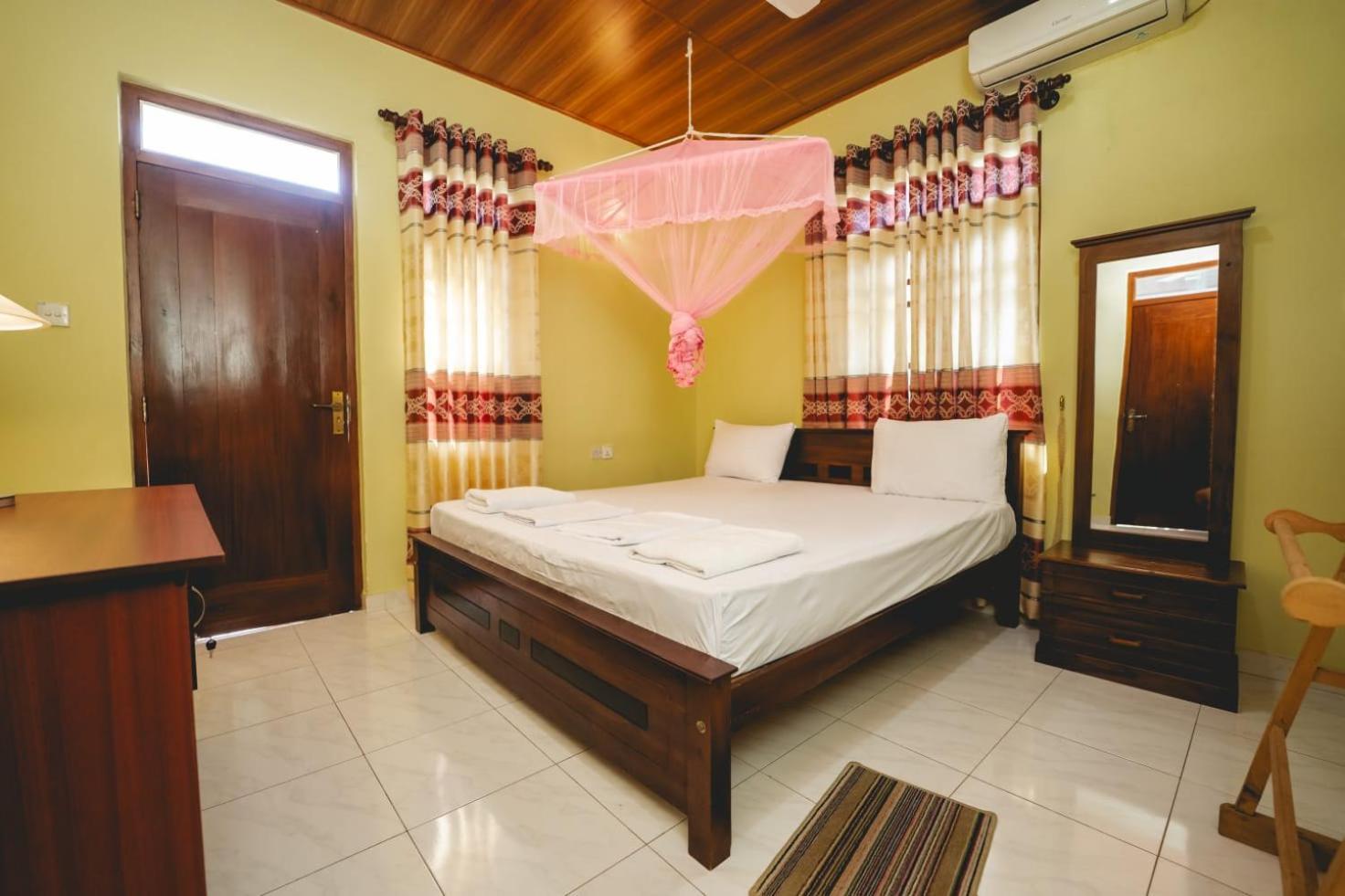 Suwani Pinnawala Homestay Pinnawala (Kegalle) Exterior foto
